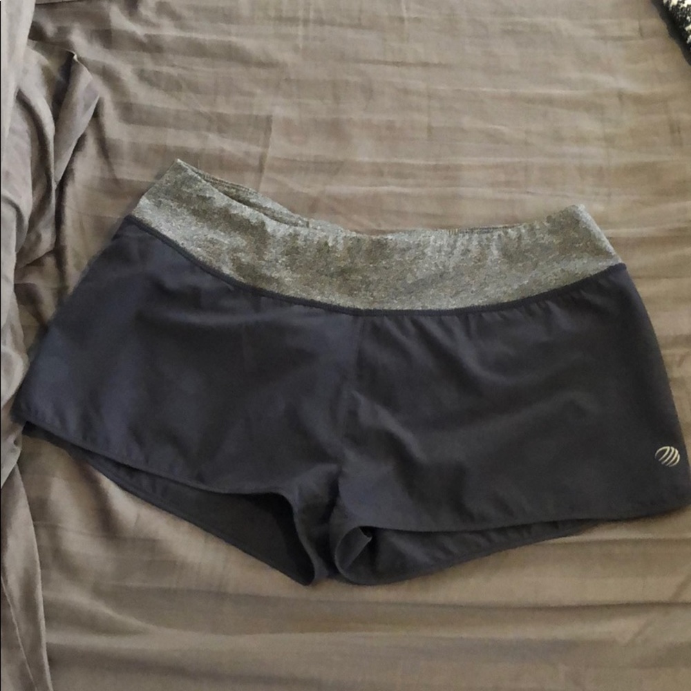 Workout shorts large size